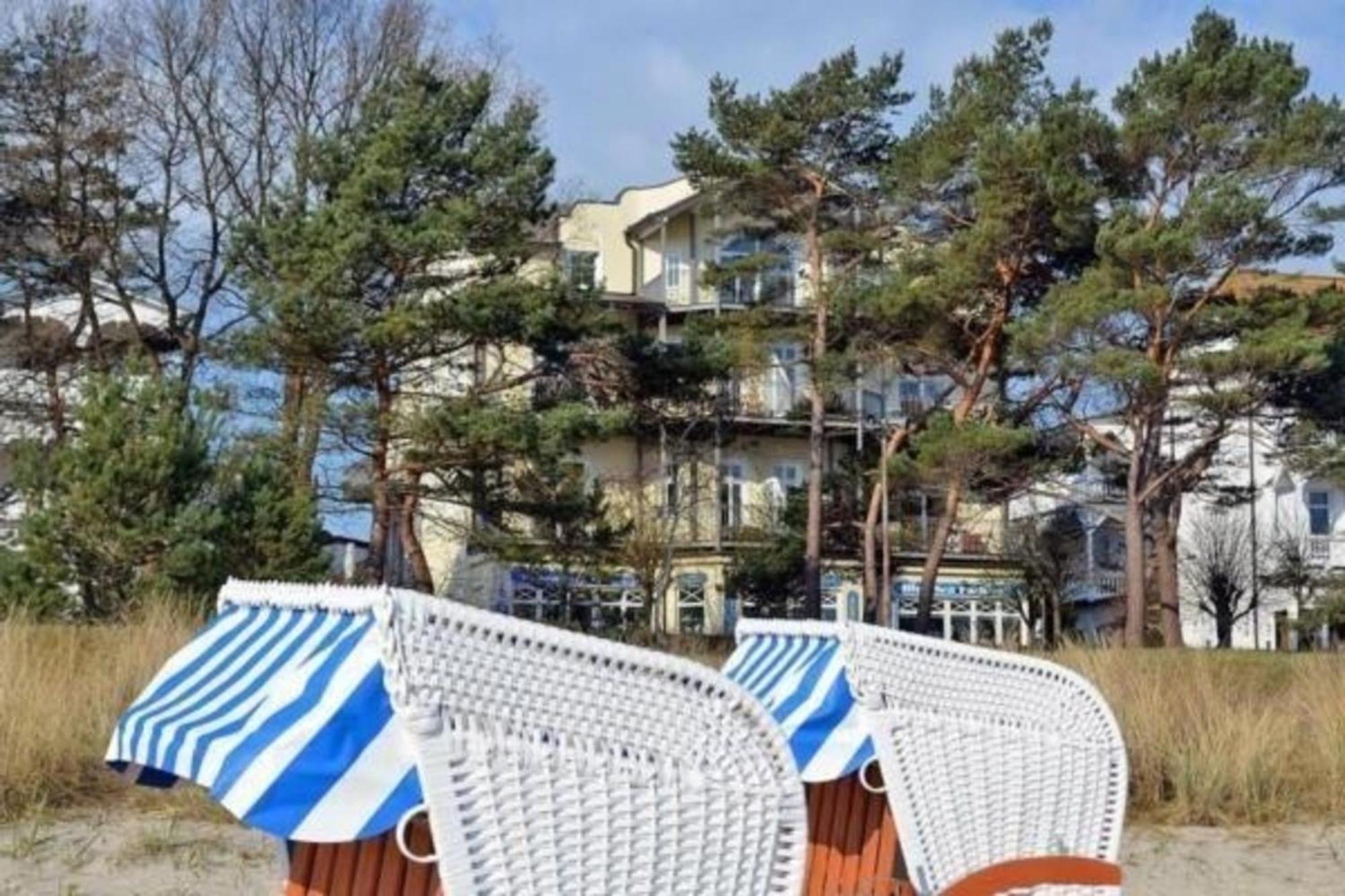 Apartment In *